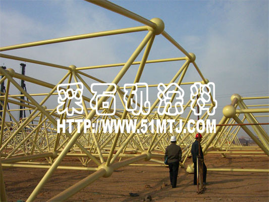 馬鞍山汽車展館輕鋼梁架工程